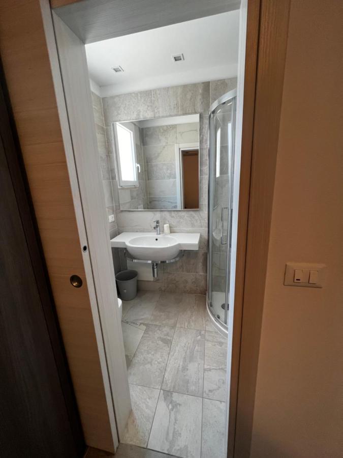 Hotel Trieste Riccione Dış mekan fotoğraf