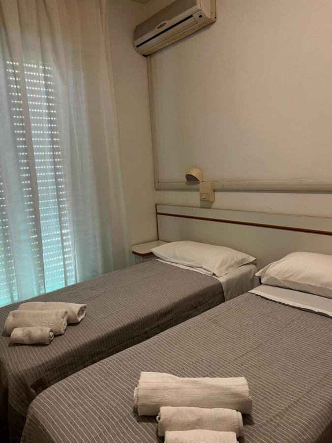 Hotel Trieste Riccione Dış mekan fotoğraf